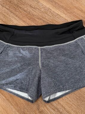 lululemon athletica Black Waistband Heather Gray Athletic Shorts
